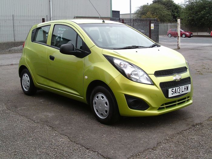 Chevrolet Spark 1.0i LS 5dr Hatchback Petrol Metallic Green