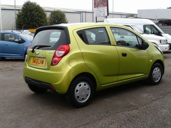 Chevrolet Spark 1.0i LS 5dr Hatchback Petrol Metallic Green